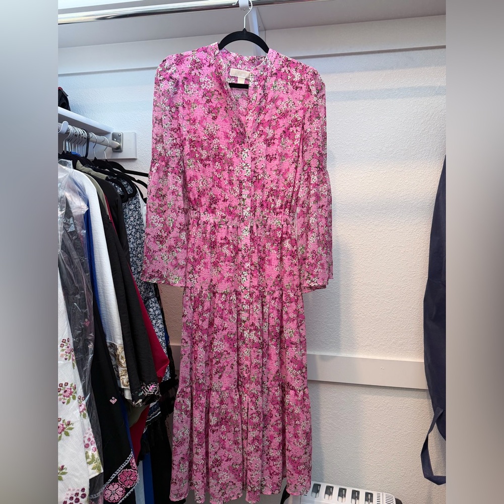 MICHAEL Michael Kors
Enchanted Bloom Midi Dress